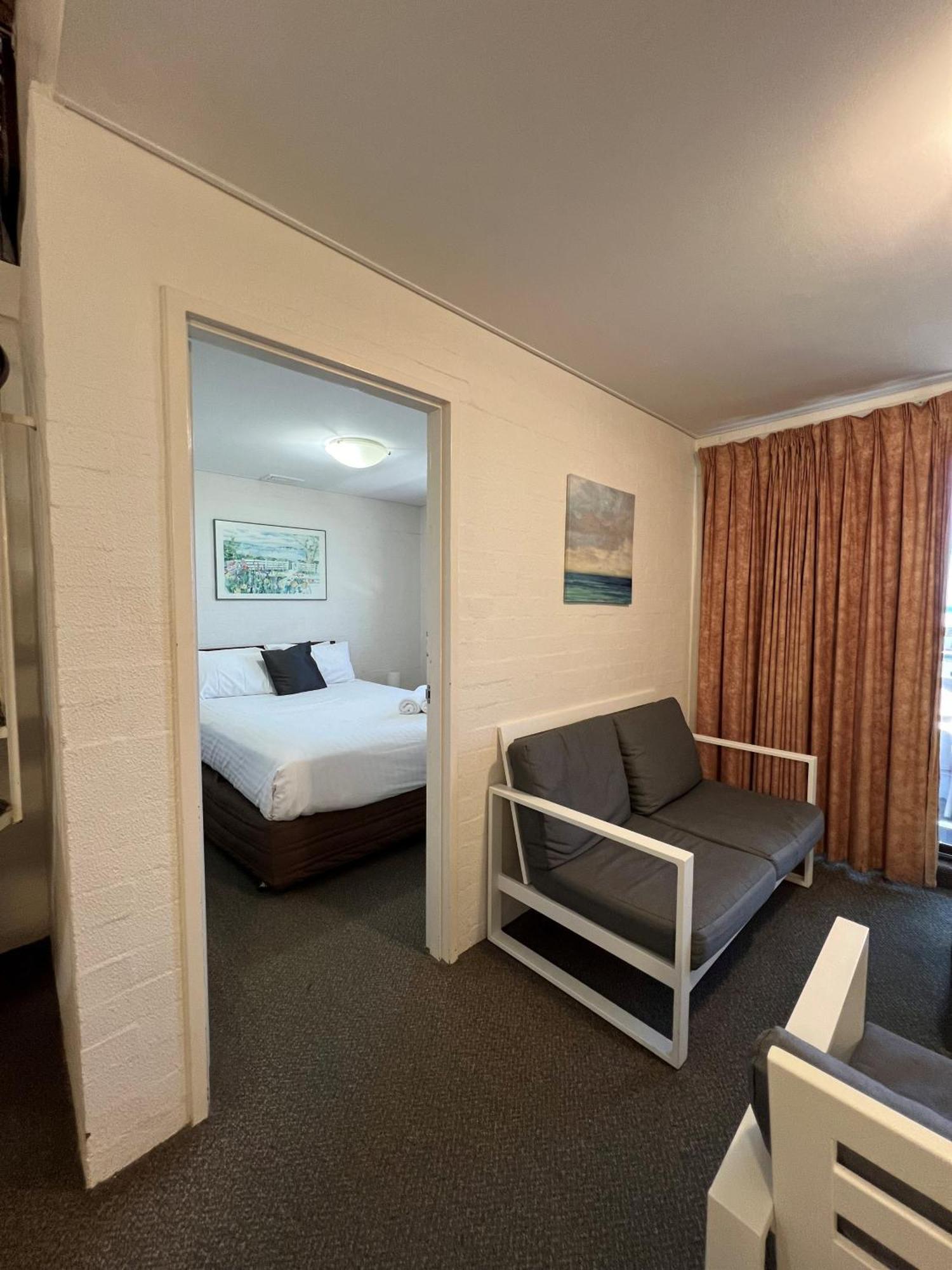 Atrium Hotel Mandurah Exterior foto